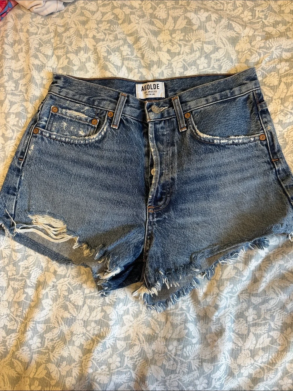 AGolde denim jean shorts 25